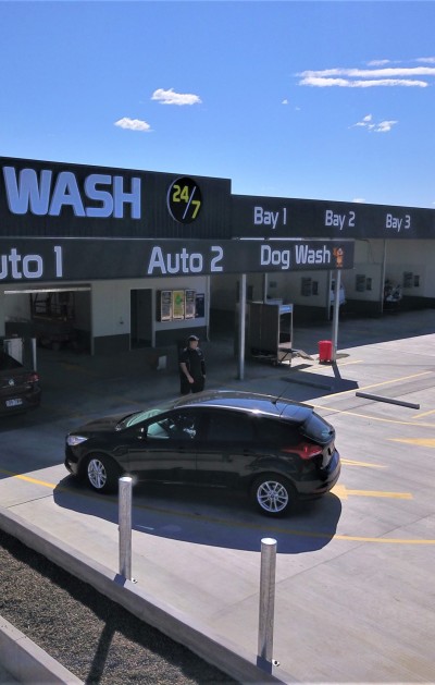 Charlie’s Car Wash + Laundromat