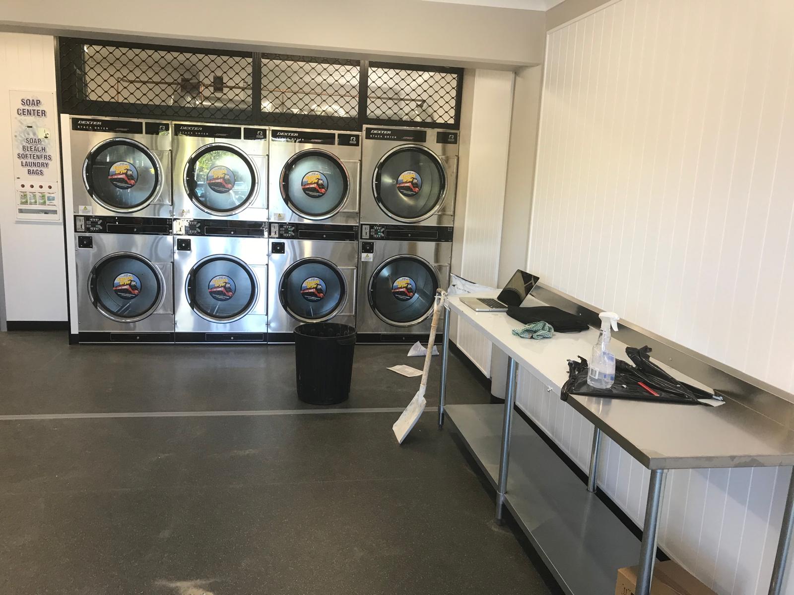 Miami Laundroma (9)